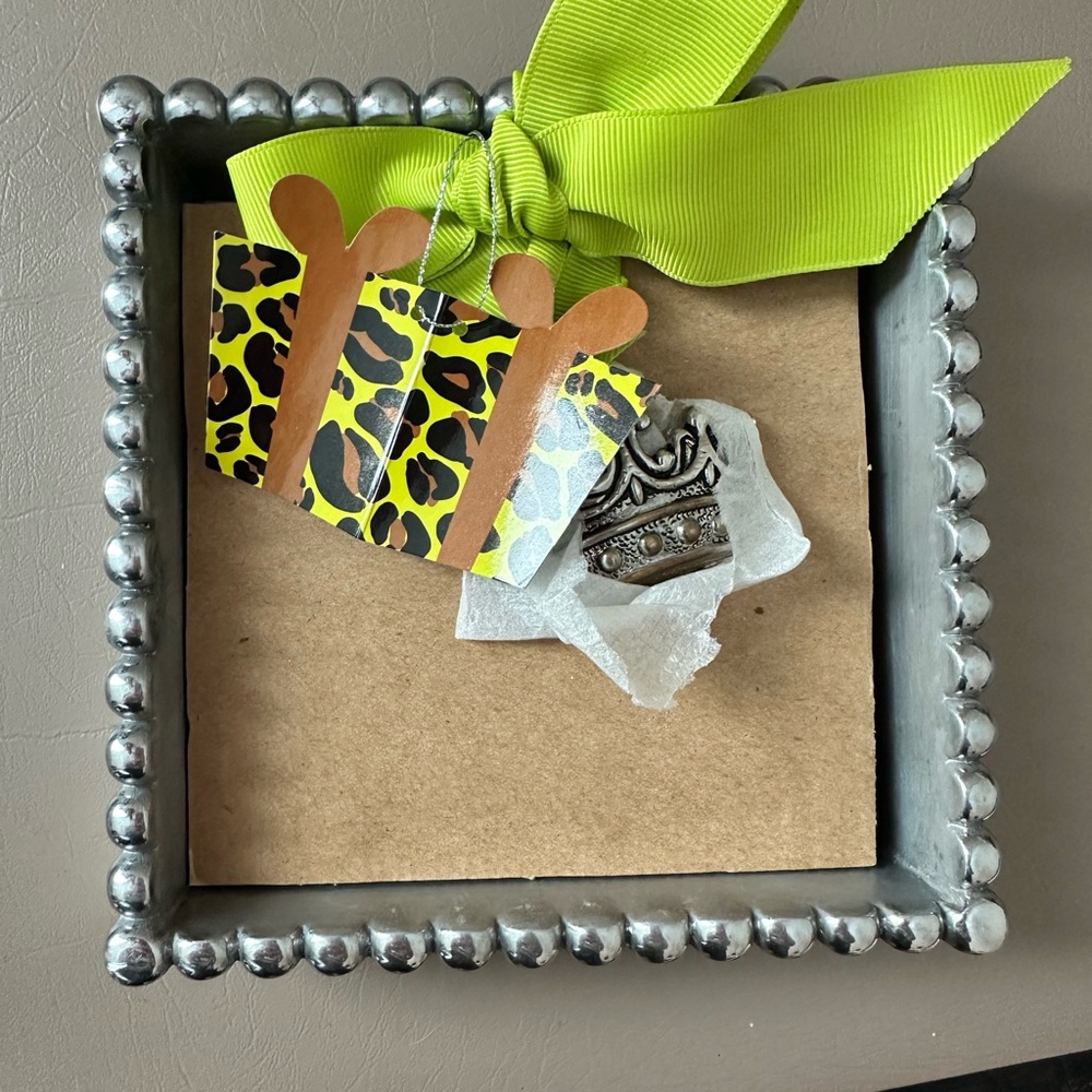 Mud pie cocktail napkin holder